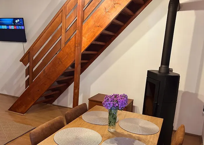 Jaram Villa Jarmenovci